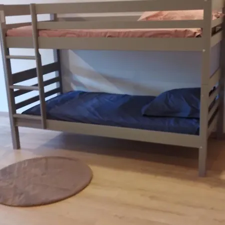 12 Personnes Holiday home Creysseilles