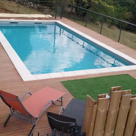 Holiday home 12 Personnes Creysseilles
