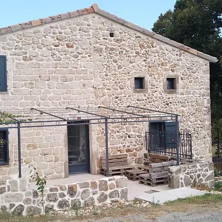 12 Personnes Holiday home Creysseilles